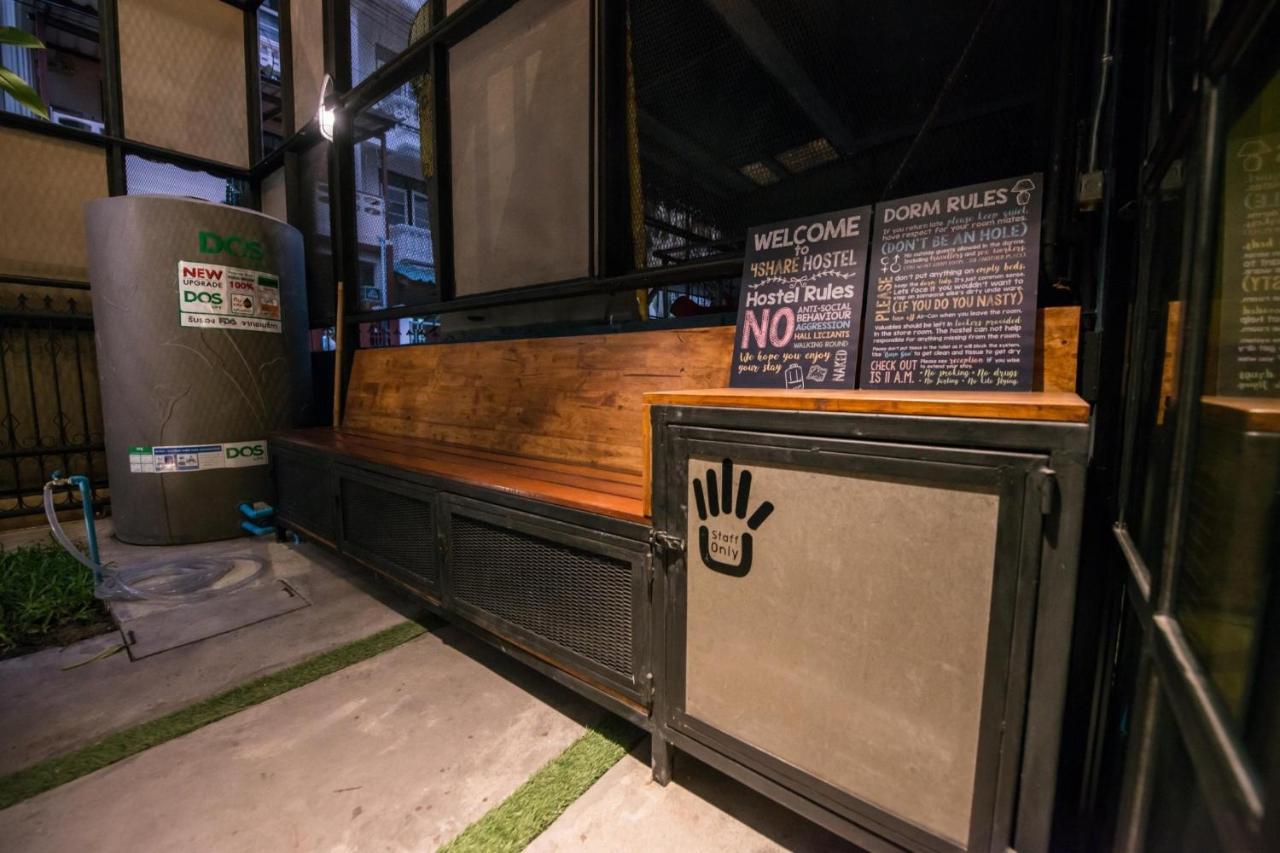 4Share Hostel (Adults Only) Bangkok Bagian luar foto