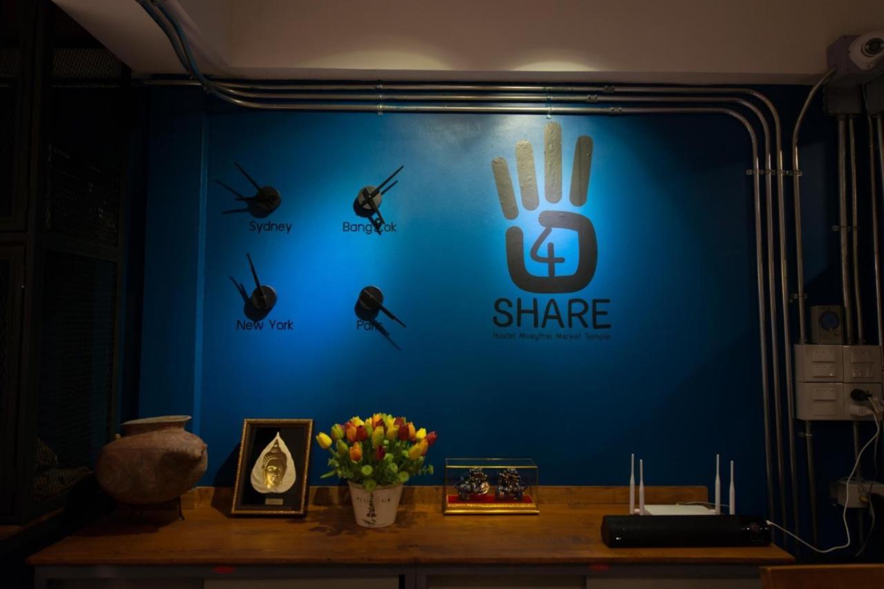 4Share Hostel (Adults Only) Bangkok Bagian luar foto
