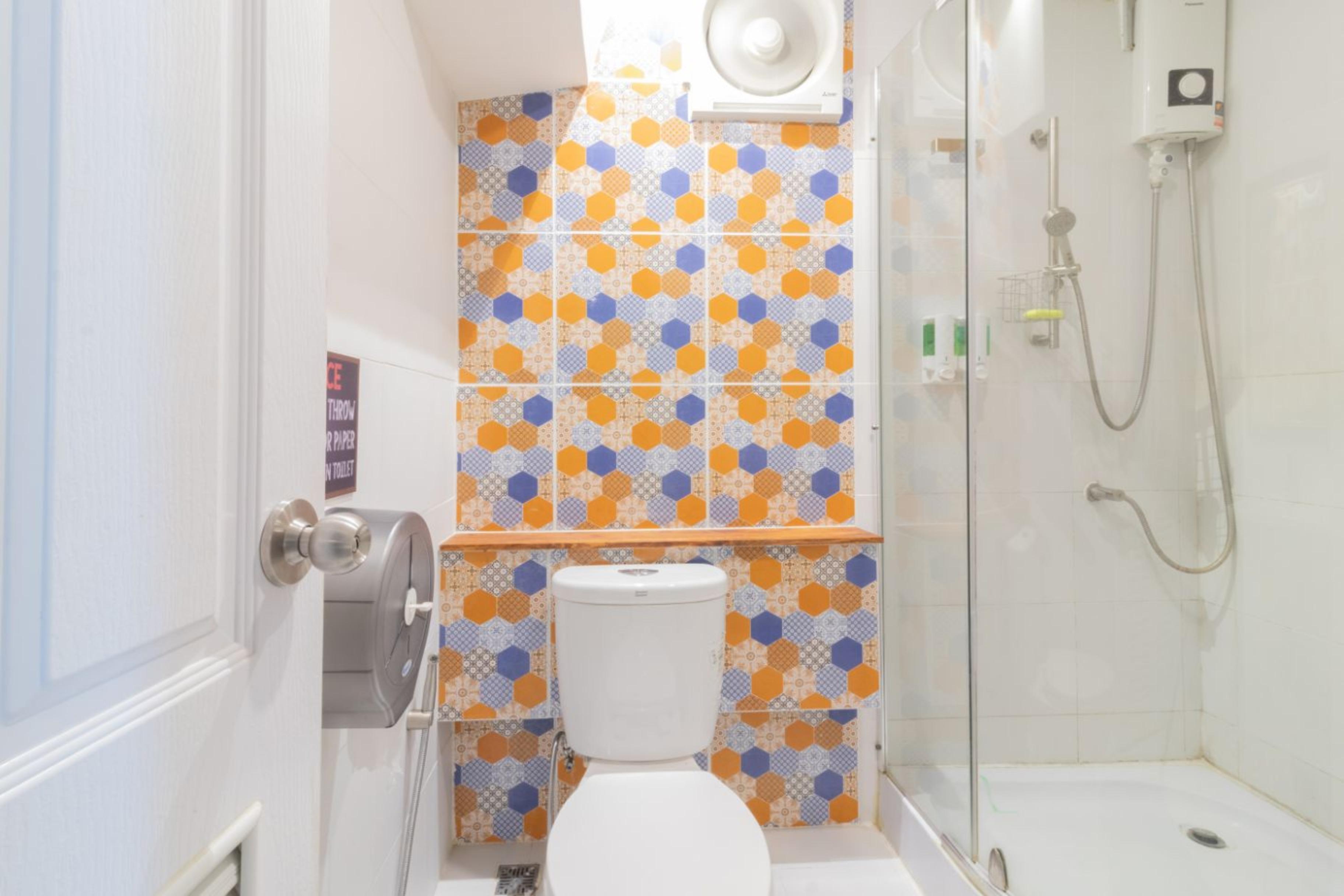 4Share Hostel (Adults Only) Bangkok Bagian luar foto